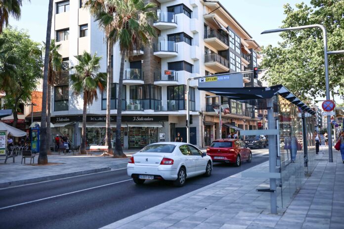 Avenida Constitución. Foto: Castelldefels.info.