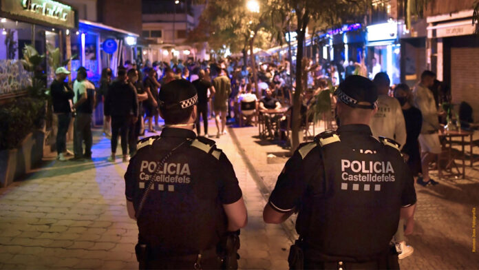 Agentes de la Policía Local (Ayuntamiento de Castelldefels)