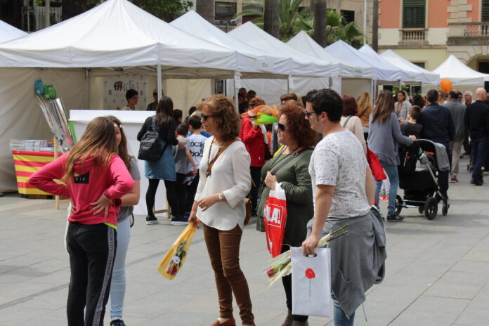 Sant Jordi en anteriores años (Ayuntamiento de Castelldefels)