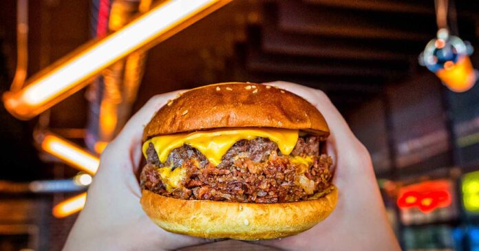 Hamburguesa Kevin Bacon de Goiko Grill.