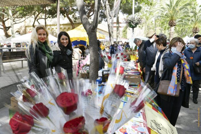 Sant Jordi en anteriores ediciones (Foto: Ayuntamiento de Castelldefels)