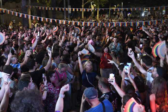 Momento del concierto del Pride del año pasado (Foto: Ayuntamiento de Castelldefels)