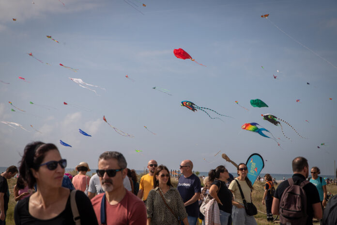 El Festival de Cometas por la Paz en años anteriores (Foto: Ayuntamiento de Castelldefels)