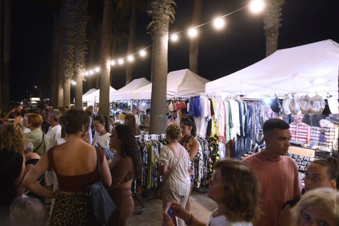 Beach Market del año pasado (Foto: Ayuntamiento de Castelldefels)