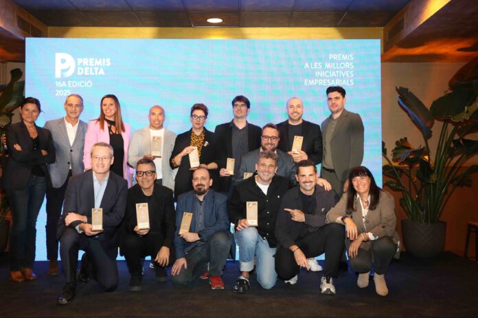 Foto familia de los Premios Delta. Foto: Ayto. de Gavà.
