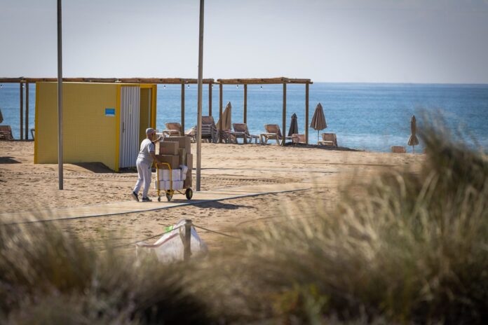 Playa de Castelldefels. Foto: Ayto. de Castelldefels.