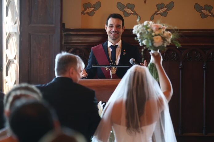 Primer casamiento en el Castillo. Foto: Ayto. de Castelldefels.