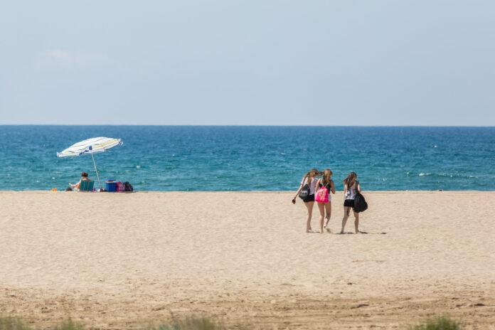Playa de Castelldefels. Foto: Ayto. de Castelldefels.