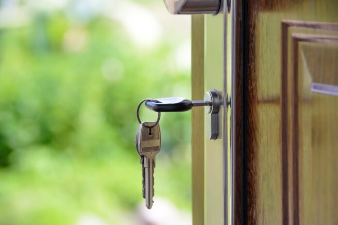 La medida está dirigida a jóvenes de entre 18 y 40 años y permite financiar hasta el 20% del precio de compra de la vivienda sin intereses ni comisiones.